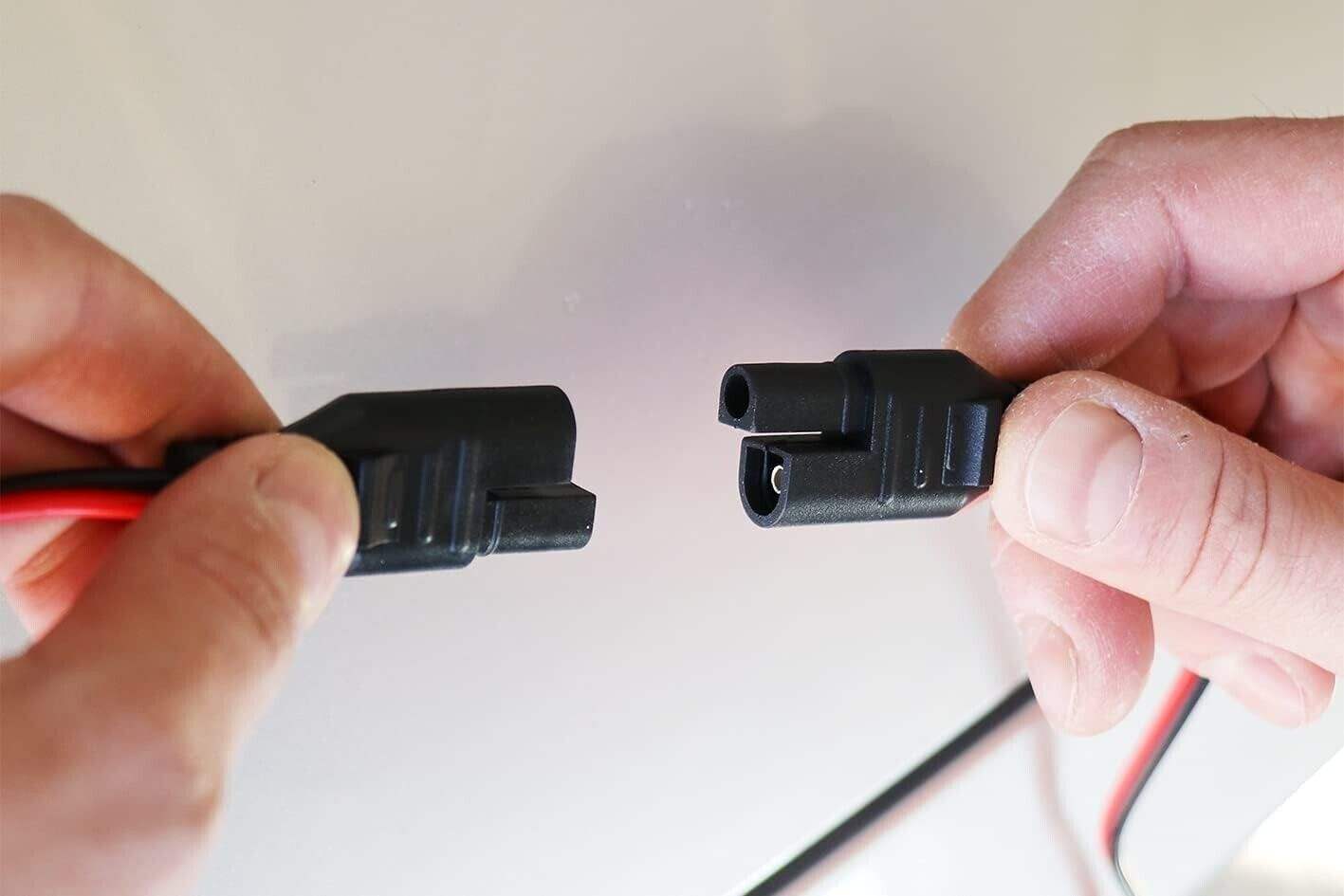 STANLEY Car Battery Charger